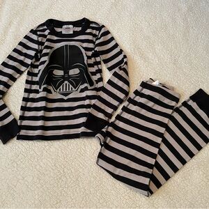 Hanna Andersson Size 8 Star Wars Pajamas